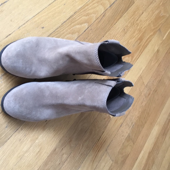 Sam Edelman taupe suede booties size 10 - Picture 2 of 5